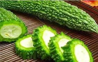 阿红吃凉瓜视频大全集免费观看,免费观看视频大全集，夏日消暑美食之旅